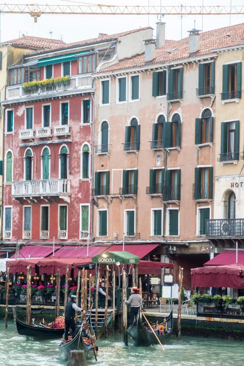 Hotel Magic Rialto Venedig Exterior foto